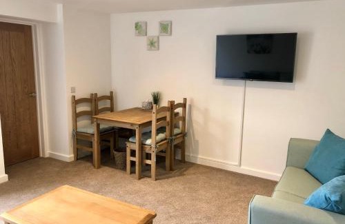 Glastonbury Apartment | No 28C St Benedict