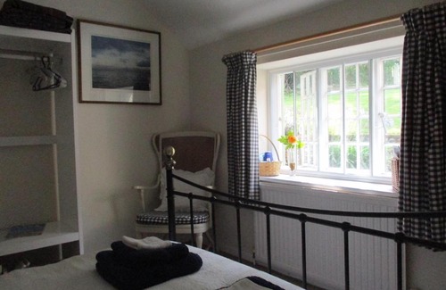 Holkham Bed & Breakfast | No 52 'Sea Holly' Holkham