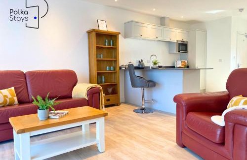 Lytham St. Anne's House | No 6 PolkaStays Ivy Farm Orchard Suite