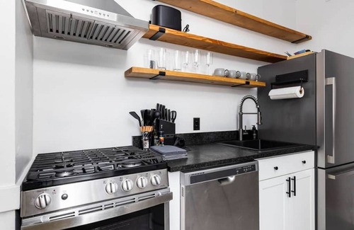 Lakewood Apartment | NO. 7 - 1BD Hotel Quality