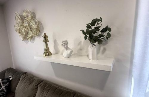 Poplar Grove Apartment | No Chores Silver Suite Near Downtown