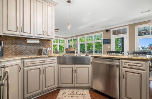 Hot Springs Village House | No cleaning fee book by 05/05 ! Mountain View’s!Large patio, grill,movie room.
