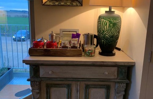 Thornham Bed & Breakfast | No33 THORNHAM BOUTIQUE SUITES