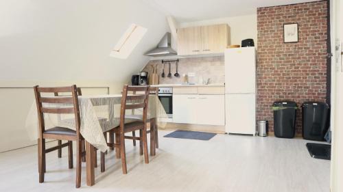Zeulenroda Apartment | NOAH - Beste Lage, ruhig und romantisch