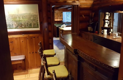 Pilot Knob Cottage | Nob's End - A Piece of Paradise on east side of Lake George, NY