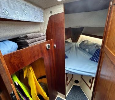 Swinoujscie Boat Rental | Nocleg na jachcie Lanette w Swinoujsciu