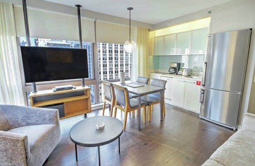 Midtown East Condo | Nocturnal Club Wyndham Midtown 45, 1 Bedroom Suite