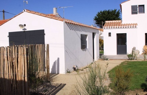 Noirmoutier-en-l'Ile House | Noirmoutier Le Vieil - 50 m Mardi Gras Beach - Very attractive 4 bedroom house