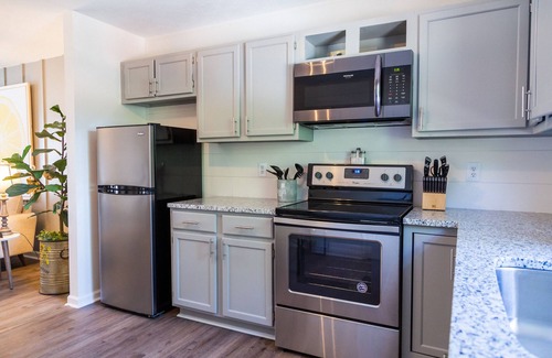 Old North Knoxville House | NoKno Flats The Little Lemon Lounge π