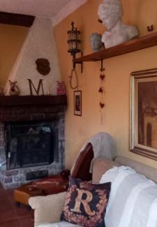Zeri Cabin | Nonna Emma