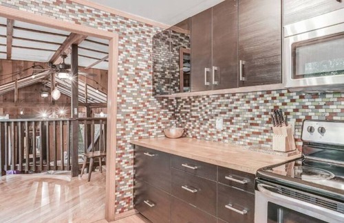 Guerneville House | Norcal Hideaway