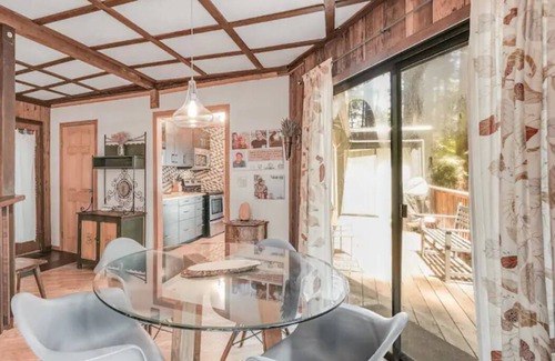 Guerneville House | Norcal Hideaway
