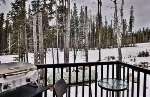 Nordegg Apartment | Nordegg Mountain Retreat