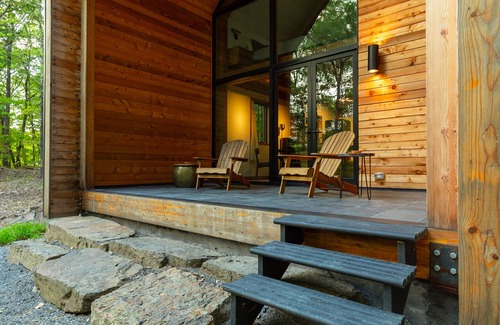 Catskill House | Nordic Retreat: Eco Scandinavian Modern Getaway