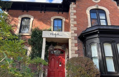 Guelph House | Norfolk Guest House Inn