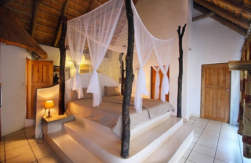 Phalaborwa Cabin | Normann Safari Bush Lodge