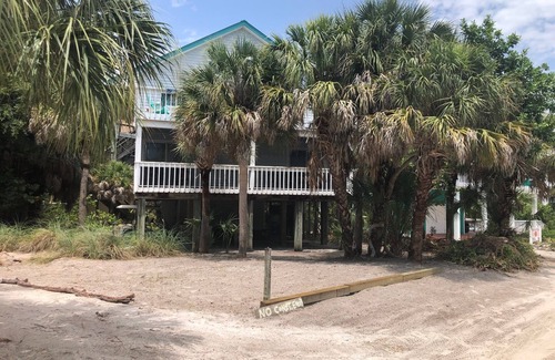 North Captiva House | North Captiva Island Beach House/60 Second Walk to 4 Miles of Awesome Beaches