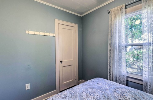 Bridgeton Cottage | North Carolina Cottage Near Golfing & Hiking!