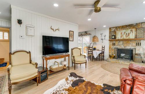 Marble House | North Carolina Coupes Retreat with Deck and Grill!