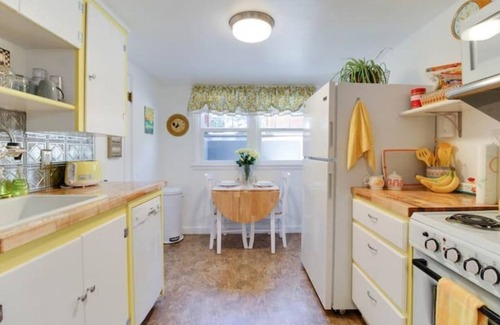 North End Apartment | North End Downtown #7 - 5 Star Rating - Super Nice