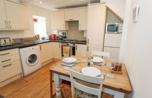 Oxenhope Cottage | North Ives Cottage