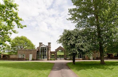 Pudleston House | North Lodge