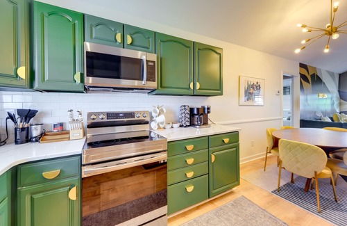 Surf City Cottage | North Topsail Beach Home - Walk to the Ocean!