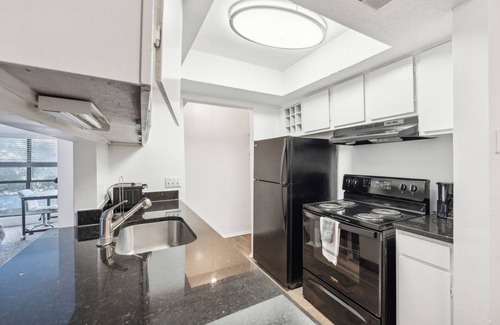 Winston - Salem Apartment | Northcliffe 1107 I Fully Furnished 2 Bedroom 2 Ba