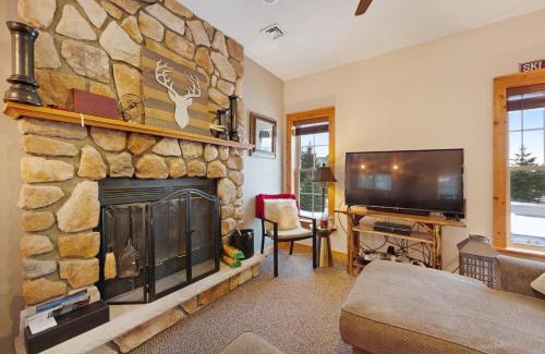 Tannersville House | Northridge 199