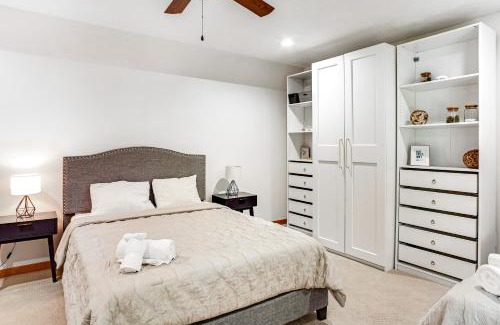 Tannersville House | Northridge 363