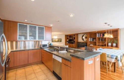 Vail Apartment | Northwoods Easy Ski In Ski Out Access