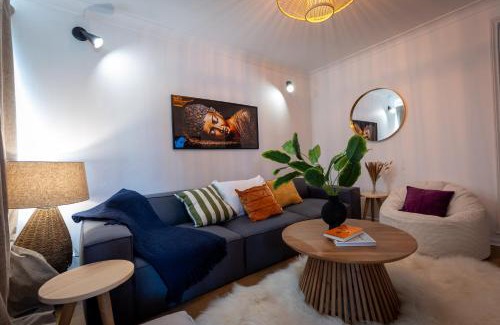 Norwich House | Norwich - House - Sleeps 7 - Parking - Garden