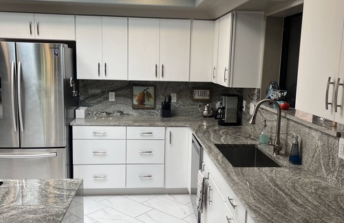 Green Valley House | Not your ordinary GV rental. Extraordinary home with pool and Hot tub!