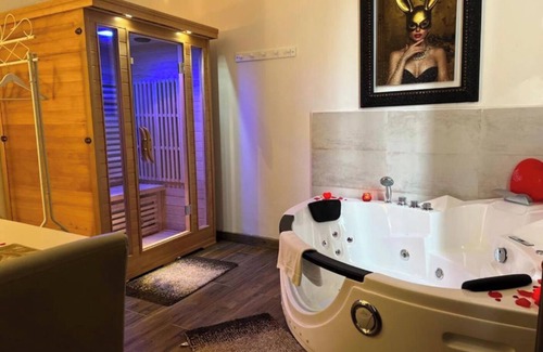 Fornovo di Taro Bed & Breakfast | NOTTE ROSA SUITES & RELAX