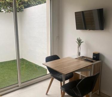 Valergues Apartment | nouvelle appartement T2 mezzanine et piscine