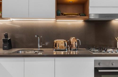 Al Wasl Apartment | Novity Luxury Vida Marina 2BR Sea View 40th Floor