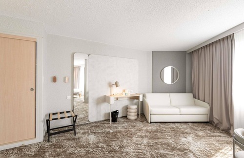 Sennece-les-Macon Hotel | Novotel Mâcon Nord – Porte de Bourgogne