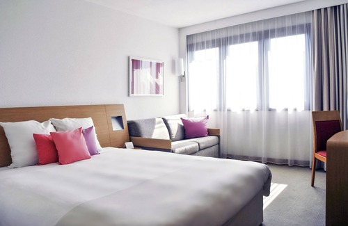 Lescar Hotel | Novotel Pau Pyrénées