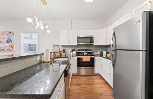Southeast Houston House | NRG MedCenter 2BD/2.5BA w FencedYard & WasherDryer