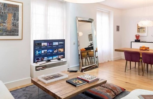 Recoletos Apartment | Nuñez de Balboa Apartment II in Salamanca, Madrid
