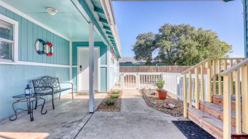 Aransas Pass House | null