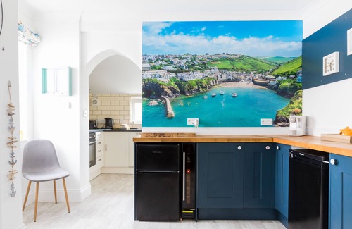 Port Isaac Cottage | NUMBER 28, pet friendly, with open fire in Port Isaac