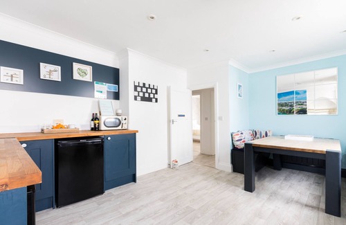 Port Isaac Cottage | NUMBER 28, pet friendly, with open fire in Port Isaac