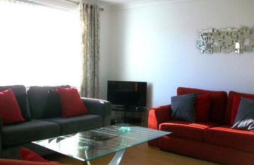 Bury St Edmunds House | Number 8 with free parking