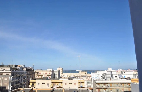 Bari Apartment | Nuovissimo e Accogliente Appartamento a Pochi Passi dal Centro