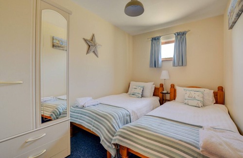 Wells-next-the-Sea House | Nutwood Lodges - Five Bedroom House, Sleeps 11
