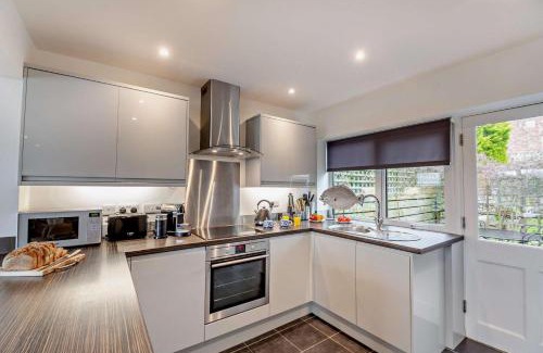 Aberdovey House | Nyth yr Wylan