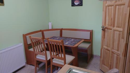 Pecs Apartment | Nyuszifül Vendégház Pécs