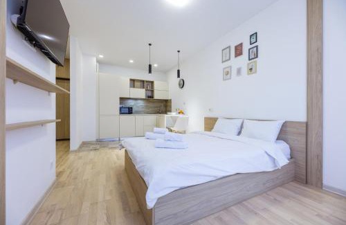Podilskyj Apartment | Nyvky Like Home - Studio - apt 40 apt 46
