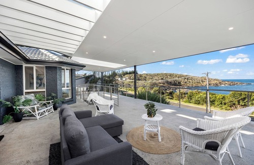Kioloa House | O'Hara, Waterfront Merry Beach